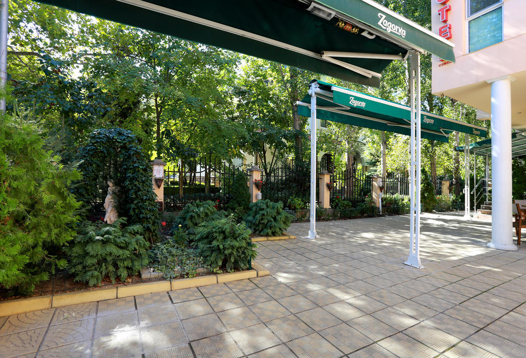 Acropolis Hotel Pasardschik Exterior foto